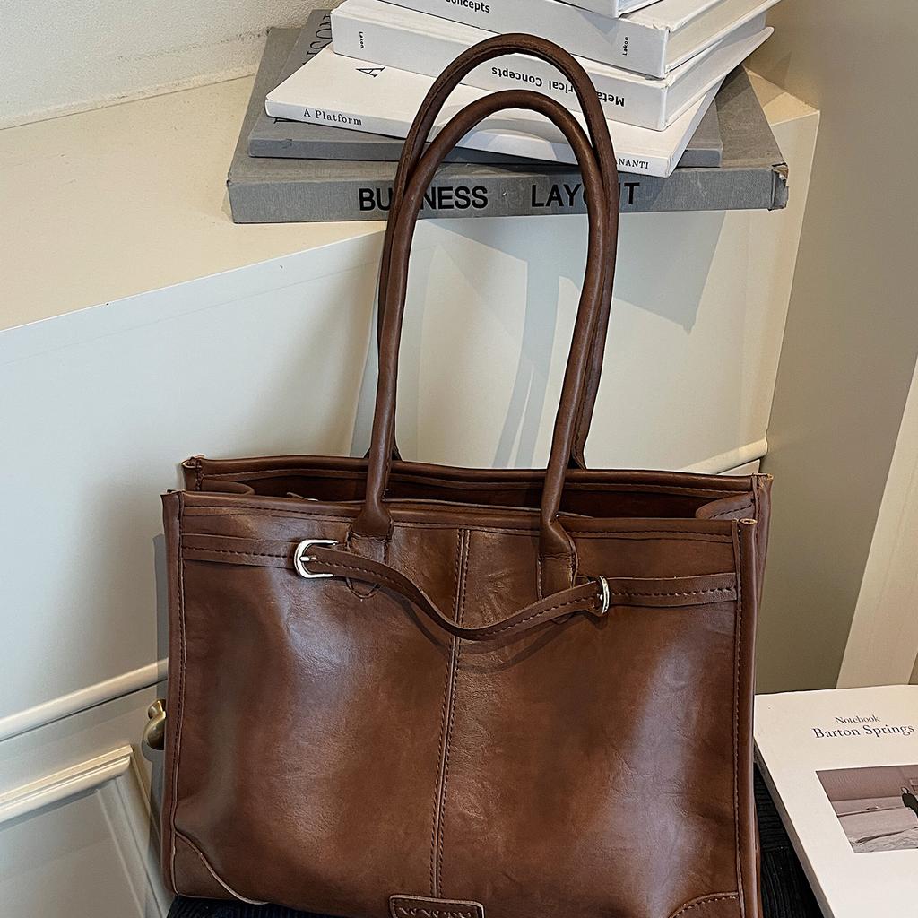 High-end Casual Travel Bags Vintage Large Capacity PU Women's Handbags Simple Letter Shopping Square Single Shoulder Bag