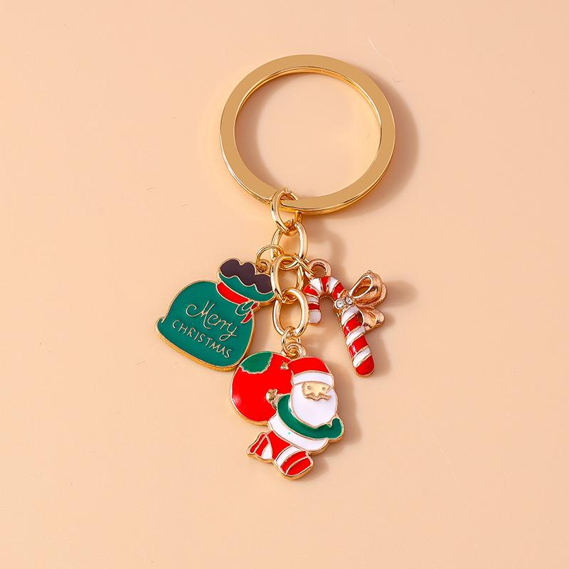 New Enamel Christmas Keychain Snowman Santa Claus Key Rings for Car Key Holder Women Girl's Handbag Pendants Jewelry Gifts