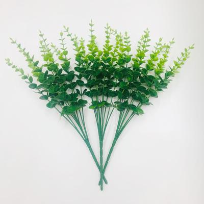 Künstliche Eukalyptusblätter - Grüne Plastikpflanzen für Heimdekoration, Hochzeiten und Blumengestecke.