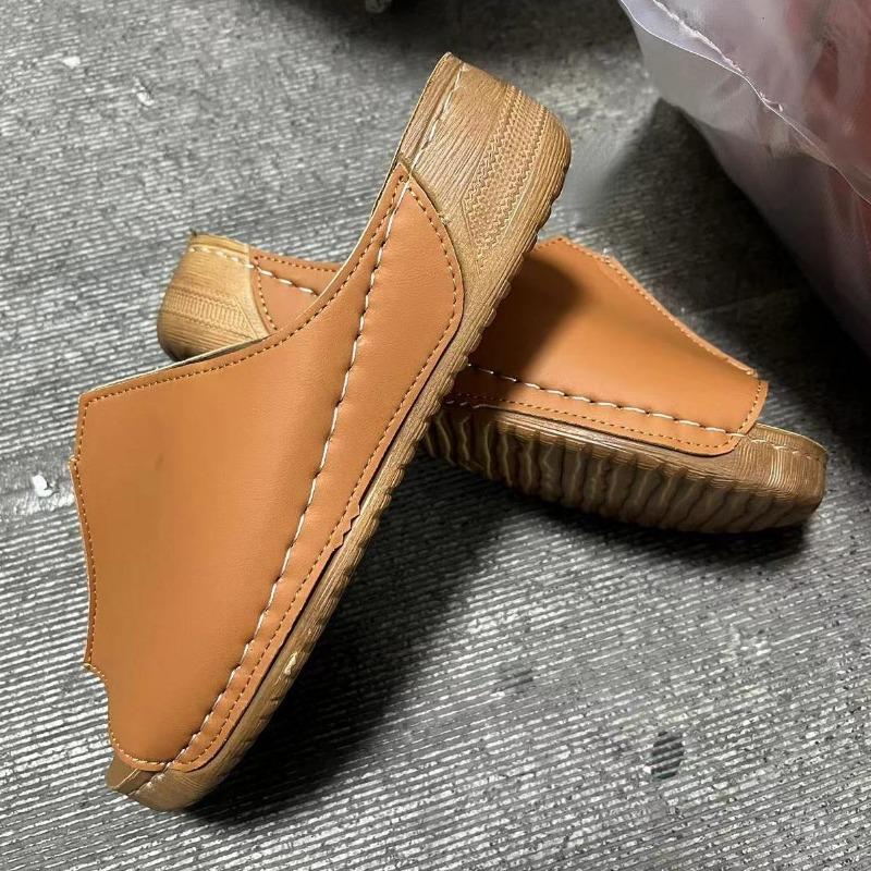 2025 Spring and Summer New Slippery Women's Comfortable Slope Heel Thick Sole Simple and Casual External Wearing Slippers