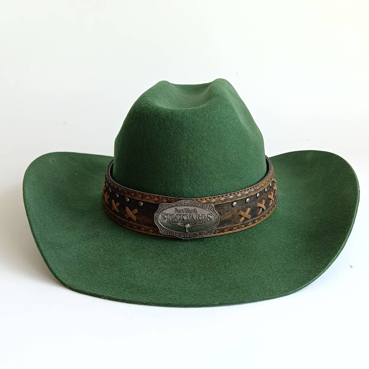 

Cowboyhat autumn and winter new wool cowboy hat jazz hat with rivet belt European and American fashion casual curled cowboy hat Inflatable bag