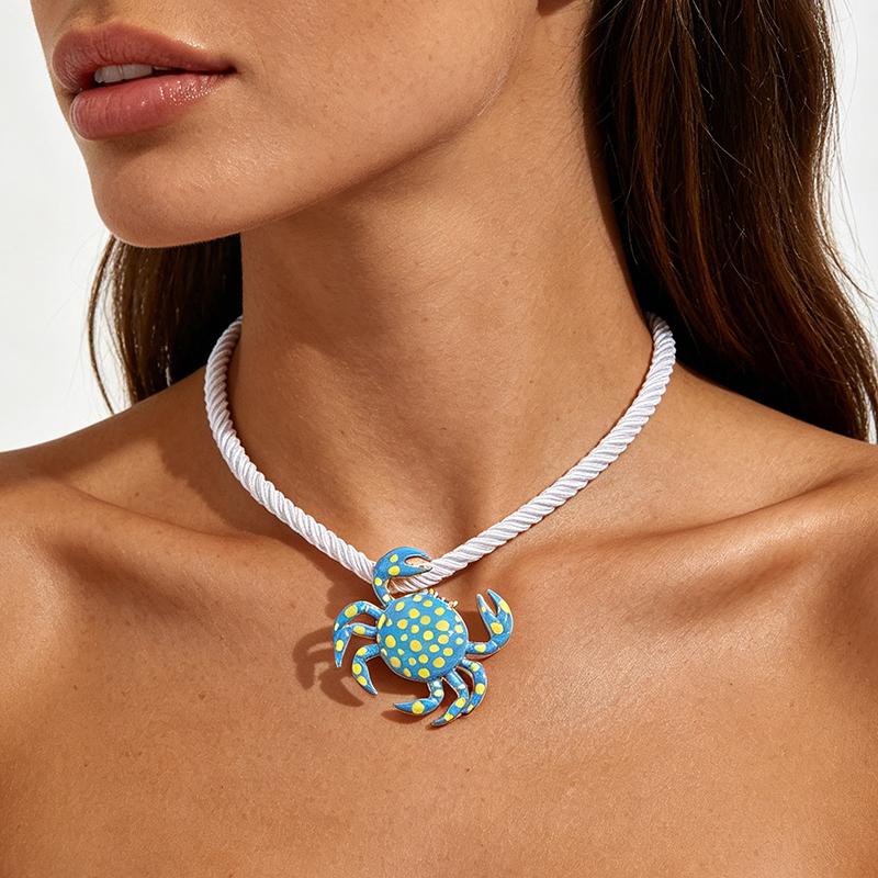 Colorful Enamel Crab Pendant Necklaces for Women Fashion Ocean Style Exaggerated Charm Choker Necklace Vacation Jewelry Gift
