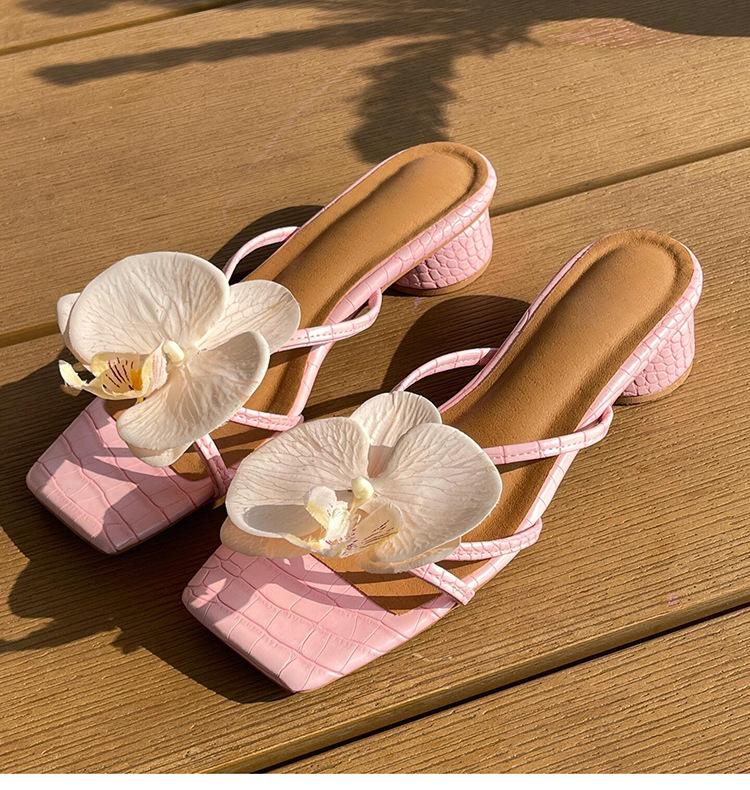

Thailand niche flower women spring summer comfortable square head open toe thick heel outside wear half drag high heels holiday sandals 40 рожевий