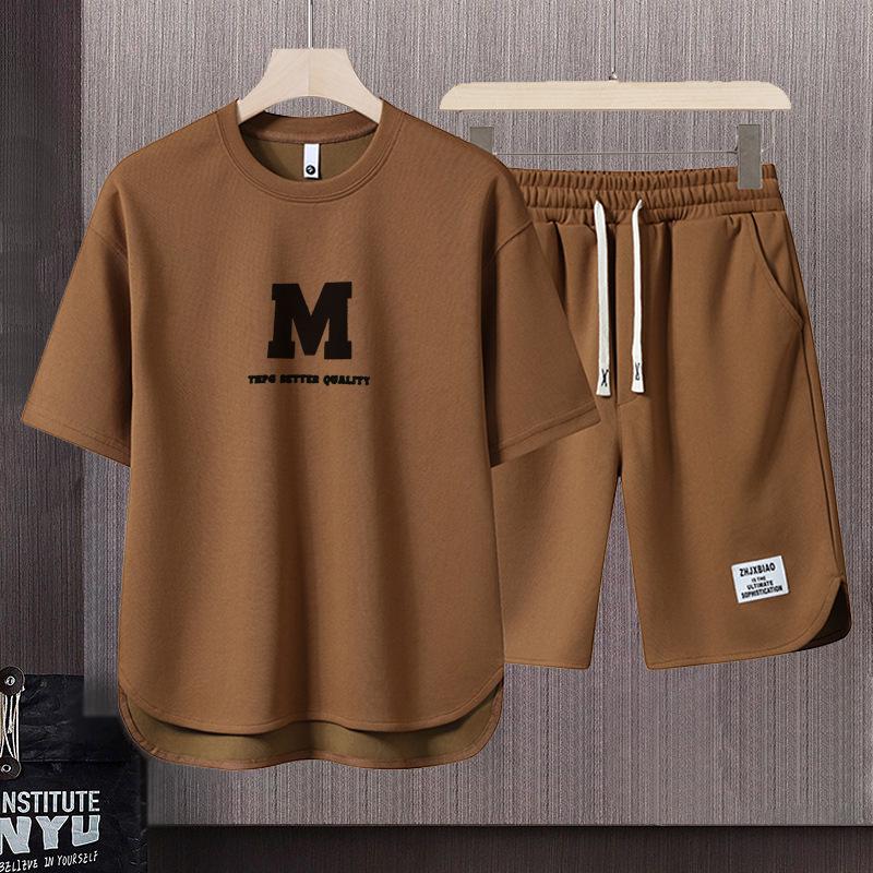 

Мужской модный повседневный летний костюм-двойка 2023 года: Свободная рубашка с коротким рукавом и шорты для подростков и студентов XL кофейный