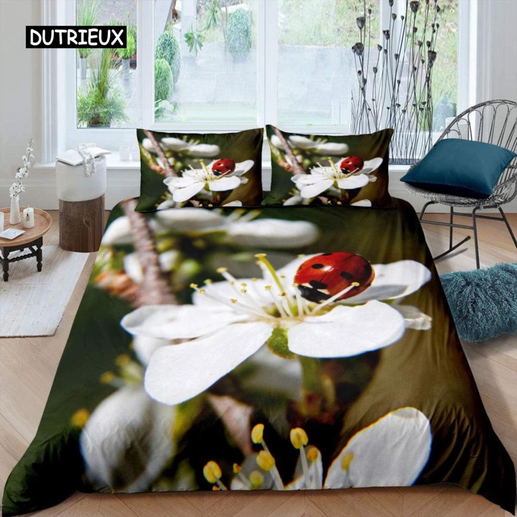 

Комплект постельного белья с изображением божьей коровки, комплект постельного белья с 3D принтом божьей коровки для детей, мальчиков и девочек, летающая энтомология, 2/3 шт., мягкий пододеяльник размера King EU single(135x200cm)