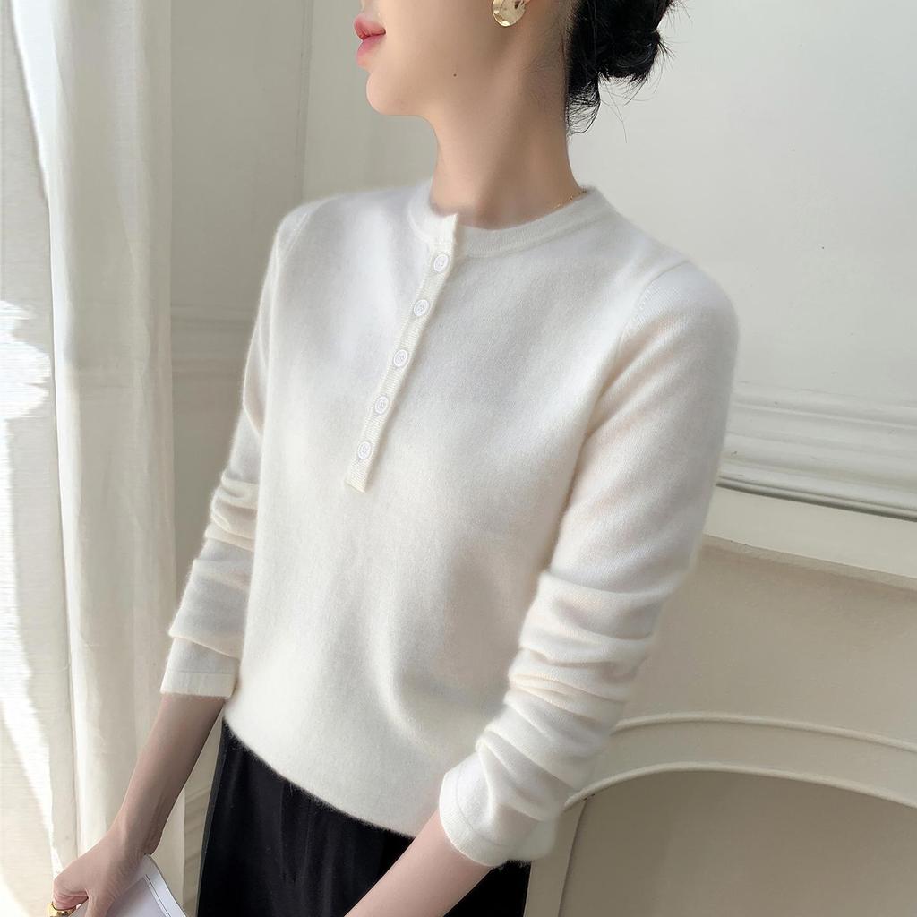 2025 Autumn/Winter Women's Cashmere Sweater: Round Neck, Slim Fit, Loose Buttoned Pullover