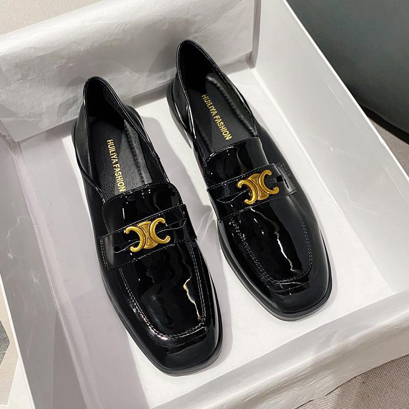Huiliya spring and summer new fashion soft-soled loafers metal buckle British style small leather shoes low-heeled single shoes X270-2