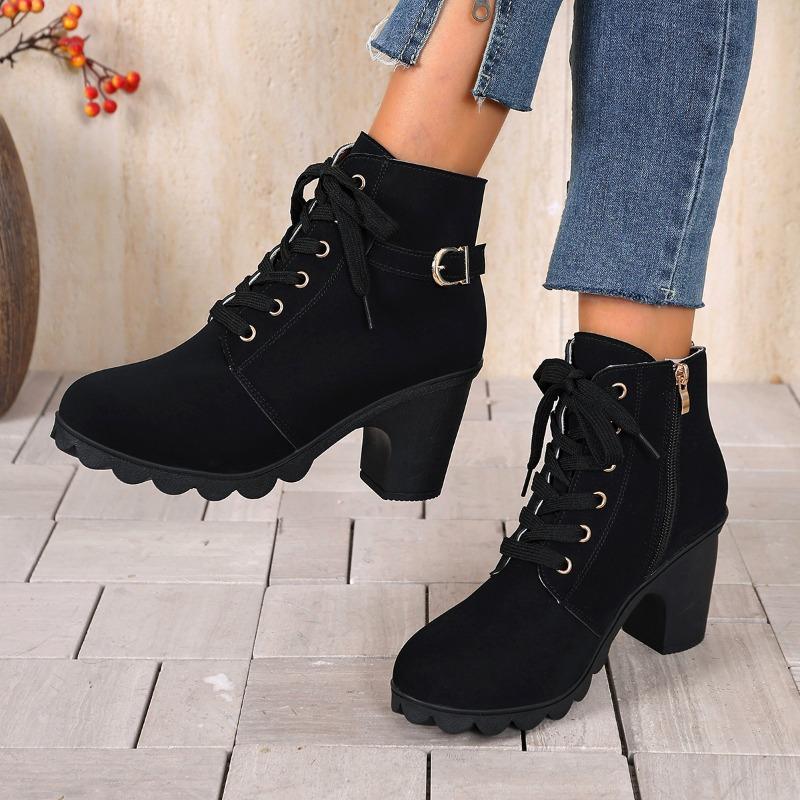 

Новые ботинки: Ботильоны на высоком каблуке с боковой молнией, Одинарные ботинки с пряжками-ремнями, Массивные ботильоны и Ботинки с круглым носком 43 чёрный