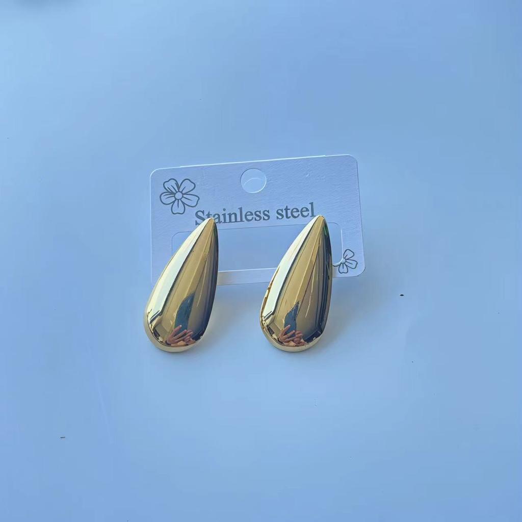 Multiple Styles Fashionable Trendy Exquisite Irregular-shaped Stud Earrings Versatile Jewelry Accessory For Women