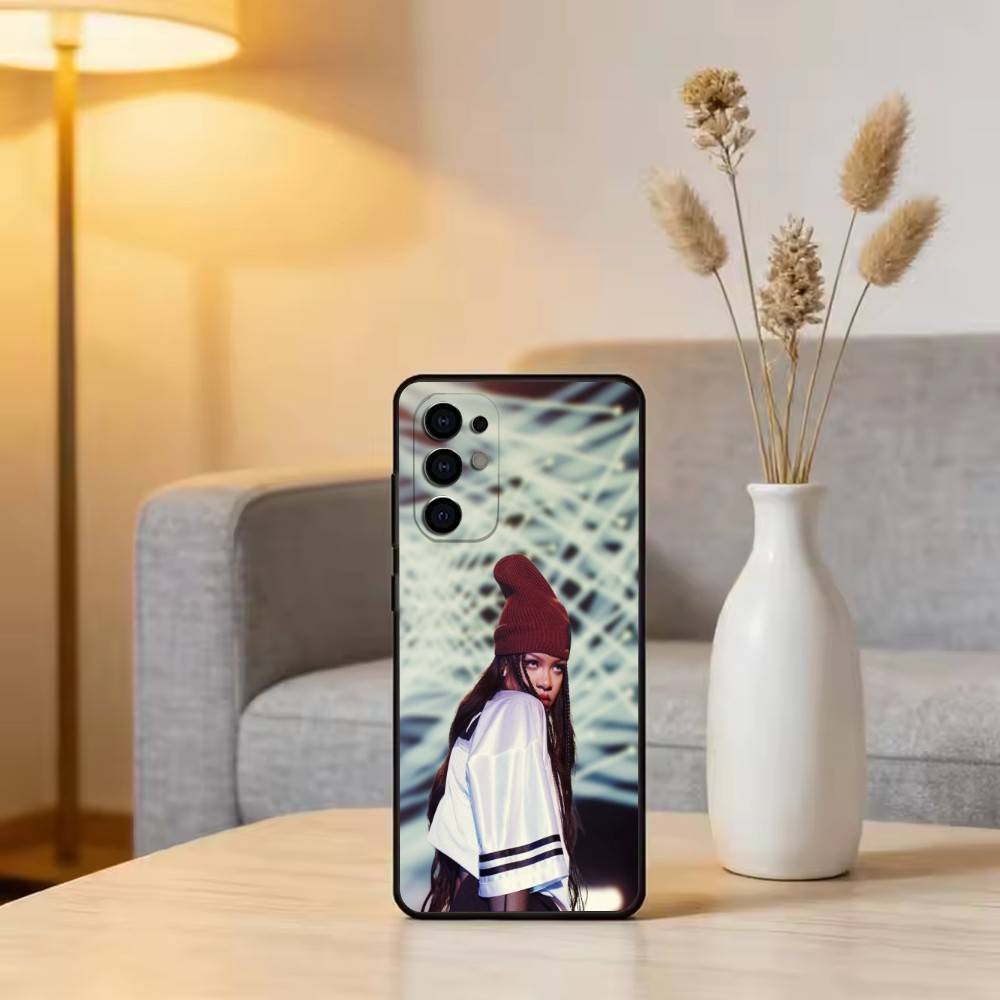 R-Ri L-Loud Phone Case For Samsung S25,S24,S21,S22,S23,S30,Ultra,S20,Plus,Fe,Soft Silicone Black Cover