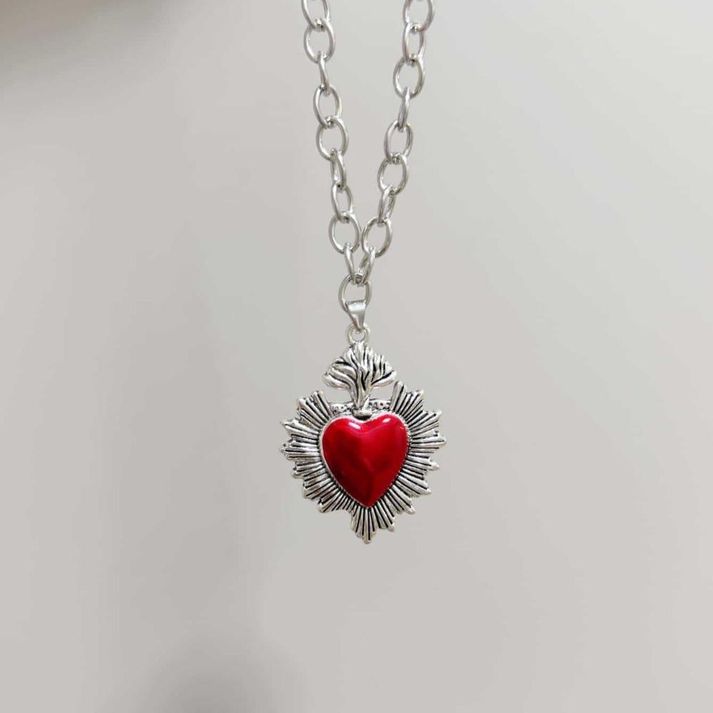 New Fashion Personality Handmade Silver Color Enamel Red Heart Pendant Necklace for Women Halloween Party Temperament Jewelry