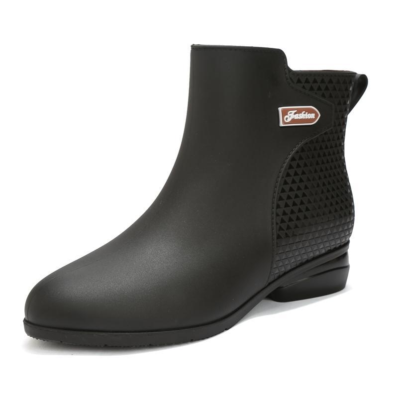 Botas de Chuva de Cano Curto Femininas Impermeáveis Moda Combinação Livre Sapatos de Água Campus Adulto Botas de Chuva Femininas Antiderrapantes Sapatos de Borracha Macia