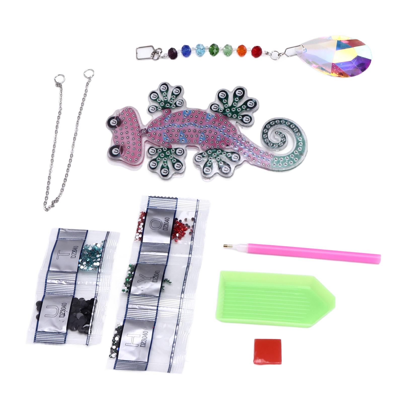 

DIY Wind Chimes Animal Shape Produce Beautiful Reflection Colorful Lights Wall Decoration