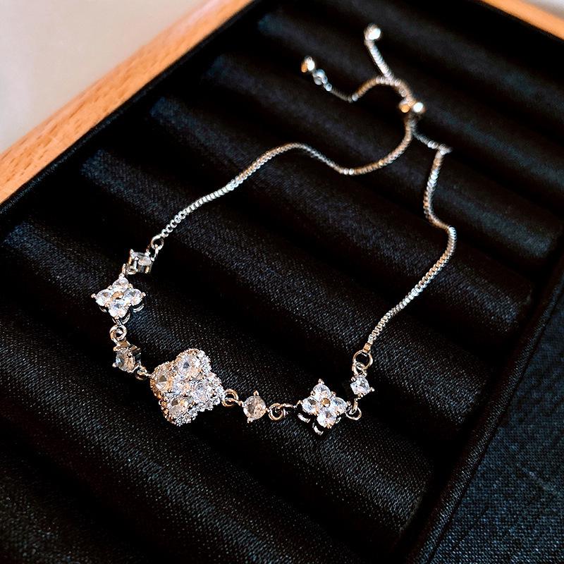 Elegante Geometrische Zirkonia Armband voor Damesmode - Veelzijdig, Trendy Bangle Sieraden