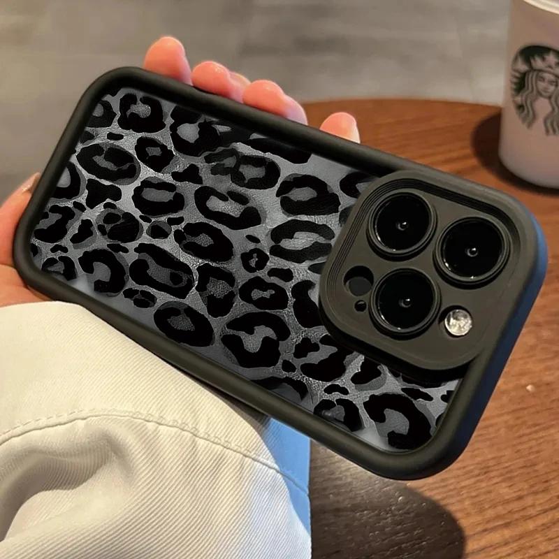 Fashion INS Black Leopard Print Laser Case For iPhone 17Pro 16 15 14 11 12 13 Pro Max 17 Pro 7 8 Plus Shockproof Silicone Funda