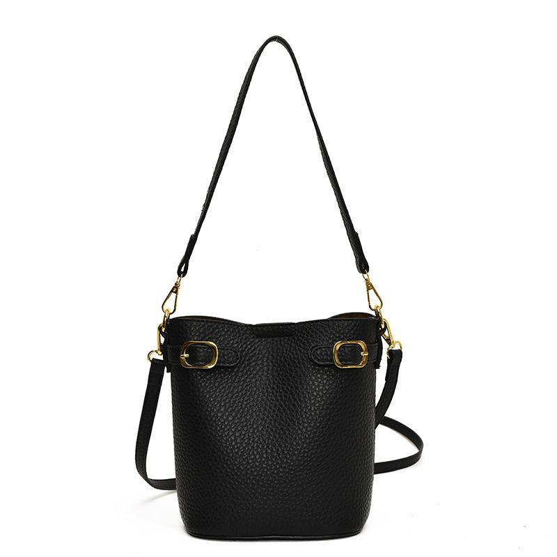 Korean Minimalist Women's High-End Bucket Bag: Versatile, Stylish Niche Design New Crossbody Fashion Accessory