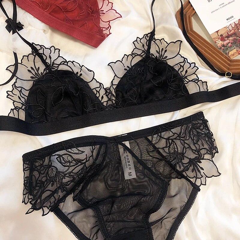Französisches Damen-Unterwäsche-Set, sexy, ultradünnes BH-Set, Spitze, Stickerei, Bralette, Komfort, Dreieck-Cup-BHs, atmungsaktive Mesh-Dessous