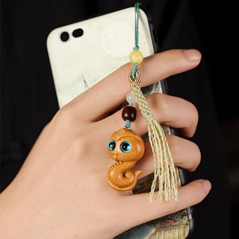Vintage Snake Charm Keychain Chinese Zodiacs 2025 Festive Car Keyring Accessory Handmade Mobile Phone Chain Ornament