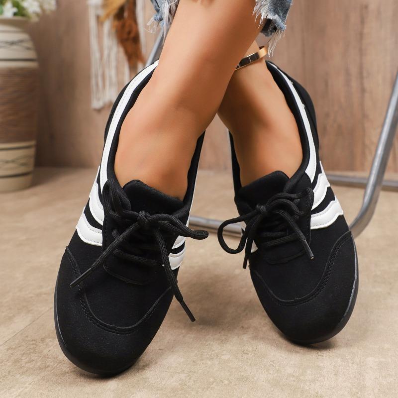Lace-up casual low-top sports shoes New women's color matching round head flat-soled casual single shoes