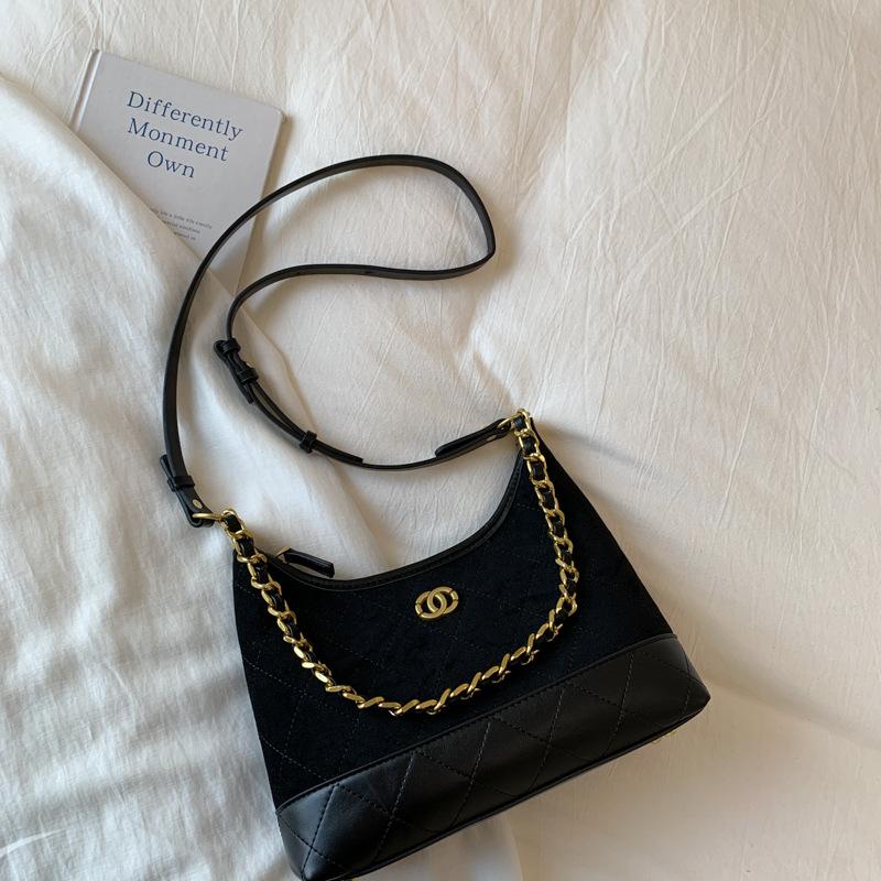 Super Fire Niche Contrasting Color Bag Women's 2025 Autumn and Winter New Versatile Super Fire Shoulder Underarm Dumpling Bag Messenger Bag