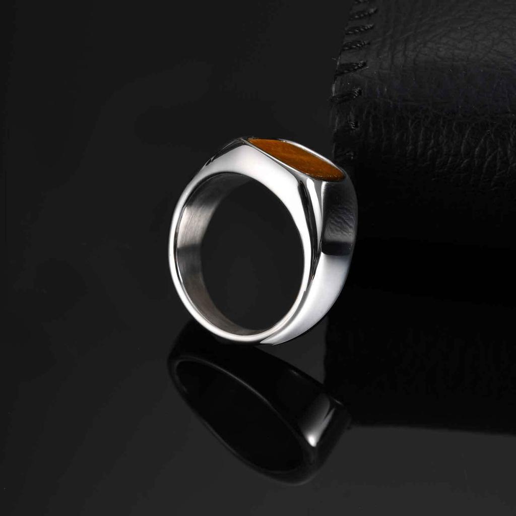 Quadratischer Edelstahlring mit Tigerauge und metallischem Glanz - Trendiges Zeigefinger-Accessoire RC-620