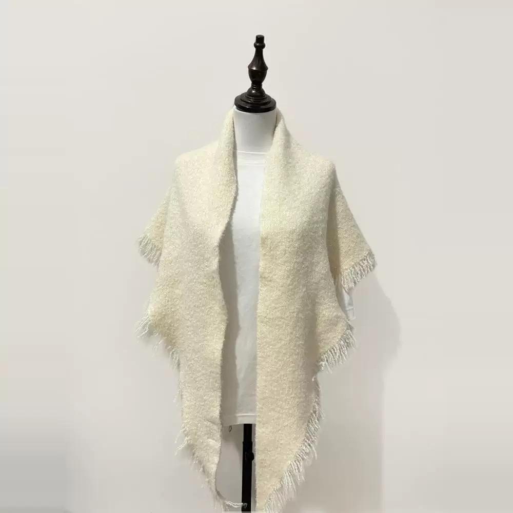 

Autumn Winter Warm Tassel Wool Scarf Woman Ripped Selvedge Knitted Triangle Scarf Punk Vintage Soft Comfortable Shawl One Size