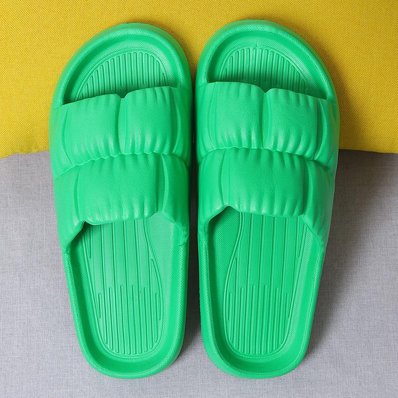 

Comfy Poop Emoji Slippers - Fun, Non-Slip EVA Summer Slippers for Couples 38-39 зелёный