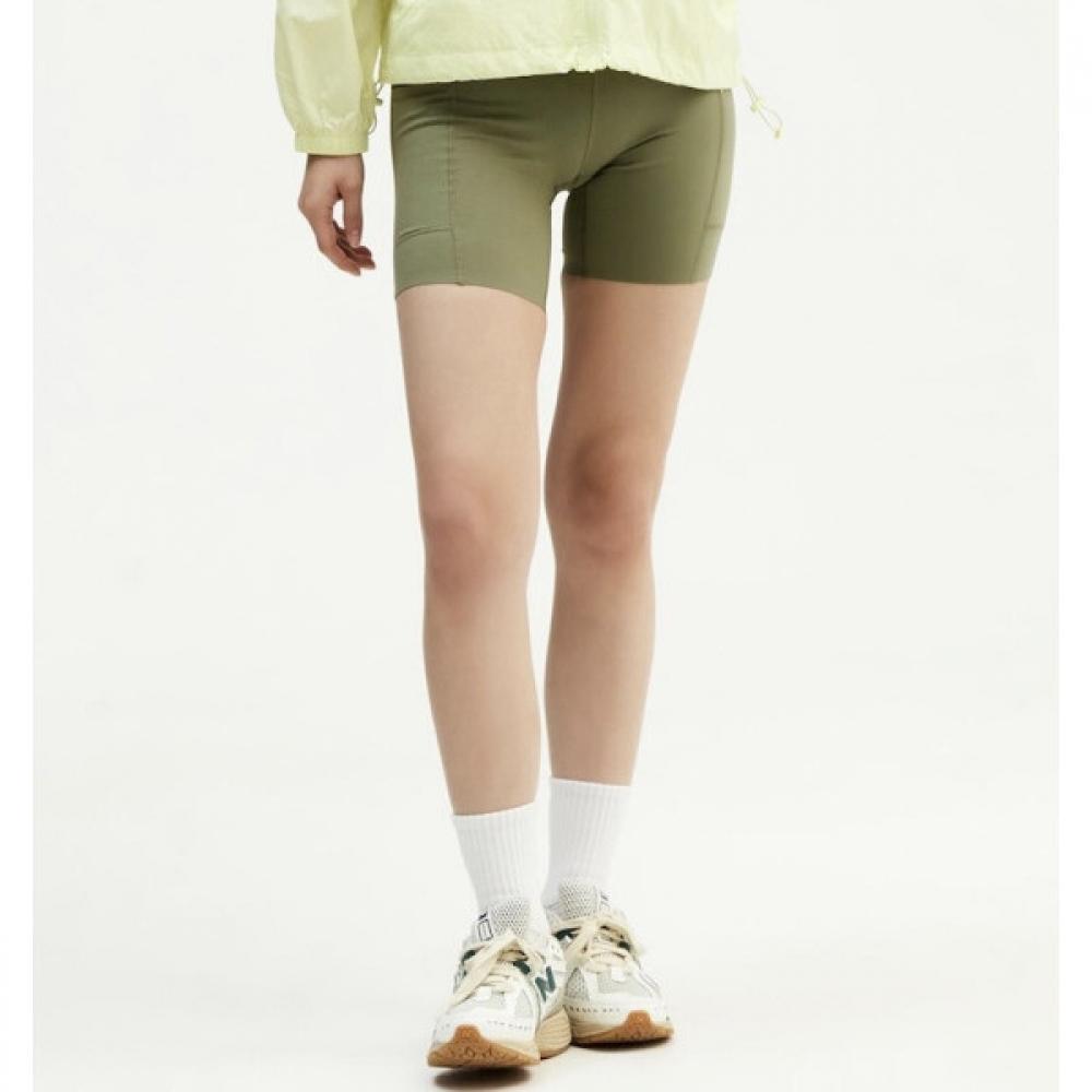 

NeW Balance 6 Inch High Rise Half Leggings W B1 Nbnse2p012 4 NBNSE2P012 49/S