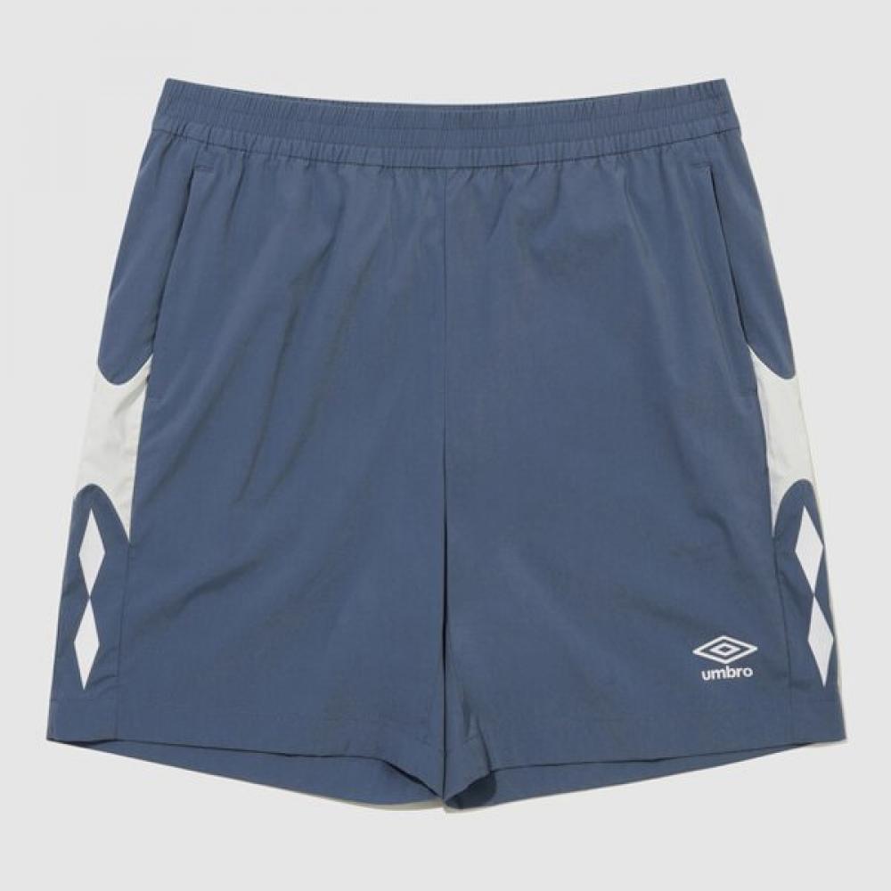 Umbro Men S Woven Warm Up 4.5 ShortS ur121Shp39
