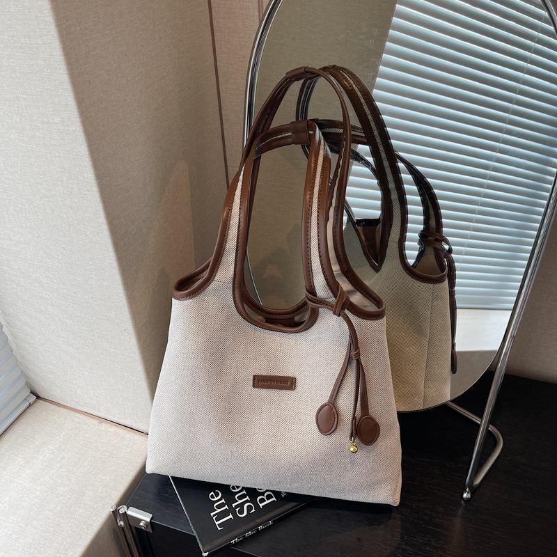 Casual Large Bag Women's New Fashion Simple Versatile Shoulder Bag Large Capacity Commuter Tote Bag