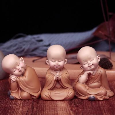 1PC carino piccolo monaco figurine Buddha artigianato in resina miniature da scrivania ornamenti accessori decorazioni per la casa decorazione auto