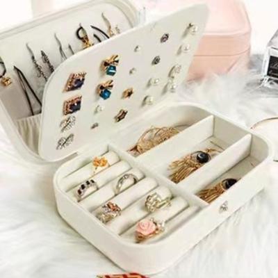 Simple Leather Jewelry Box Portable Travel Mini Earrings Earrings Necklace Storage Box Hand Jewelry Box