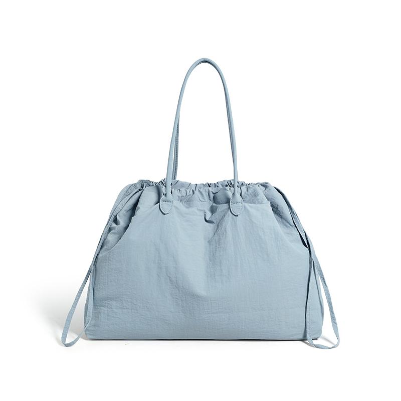 Large Capacity Drawstring Shoulder Bag Sport Lightweight Tote Bag Commuter Travel Storage Bag