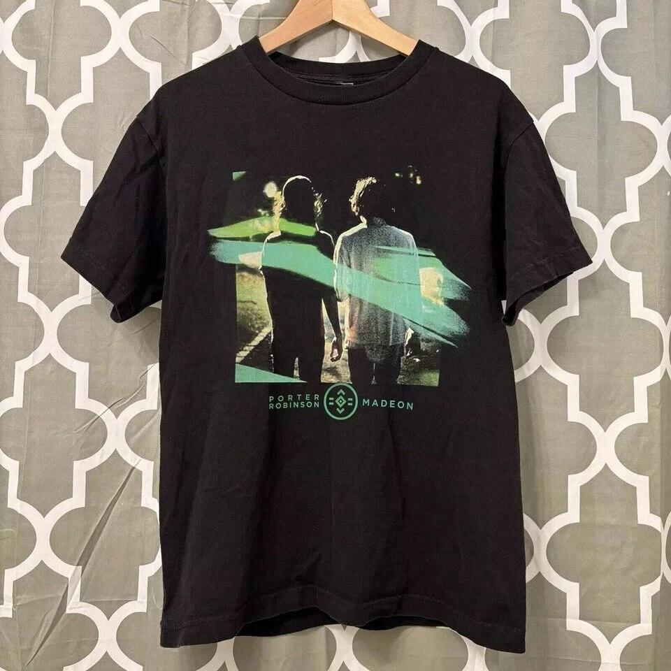 

Porter Robinson Madeon Shelter Tour Unisex black T-Shirt XL