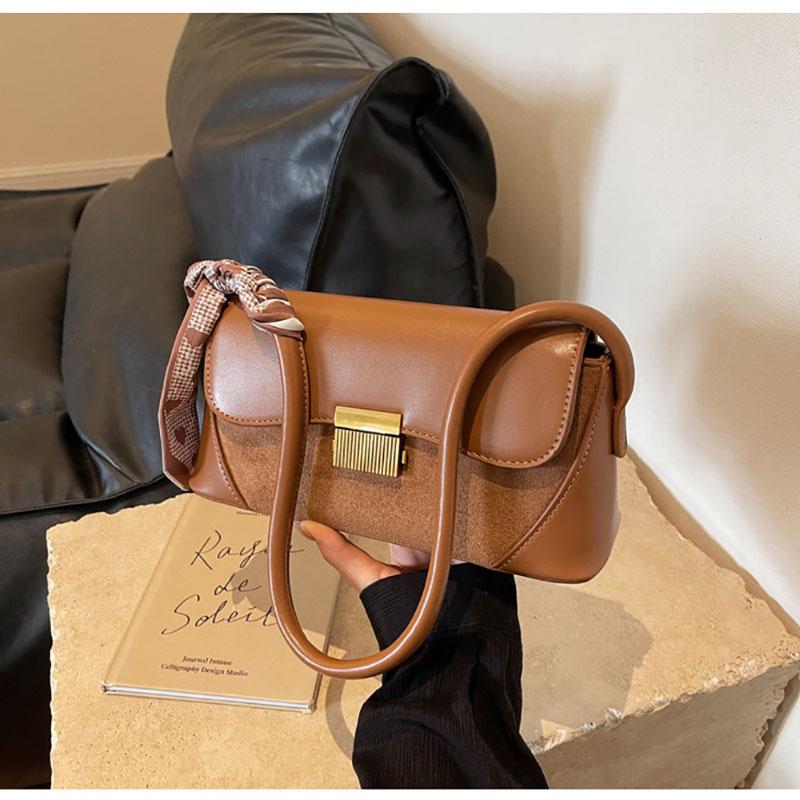French Fashion Retro Underarm Bag Suede Simple Women's New High-Grade Texture Single Shoulder Bag Casual Small Square Bag