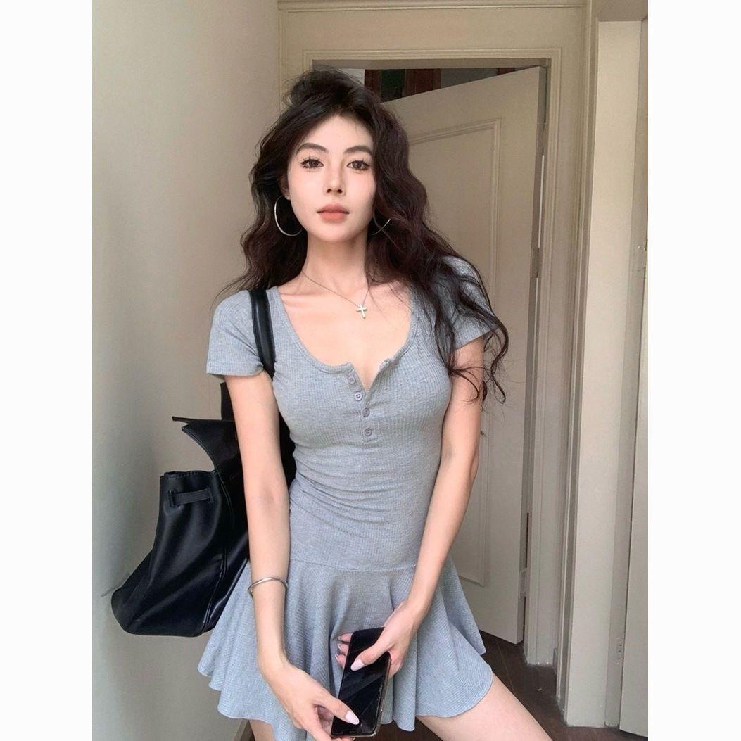 

Pure Ballet Style Square Neck Front Button Black Short Sleeve Dress Small Man Summer Pleated Waist Skinny Short Skirt S светло-серый