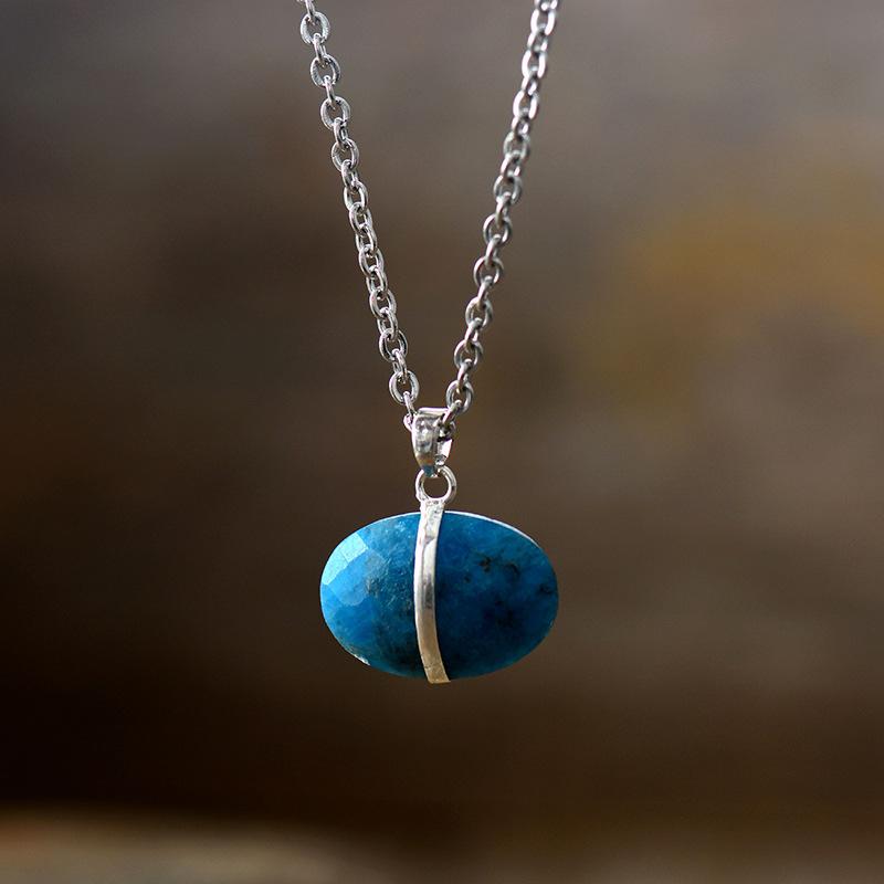 High-Quality Elongated Stone Simple And Fashionable Water Drop Pendant Necklace Popular Jewelry Natural Stone Crystal Jewelry