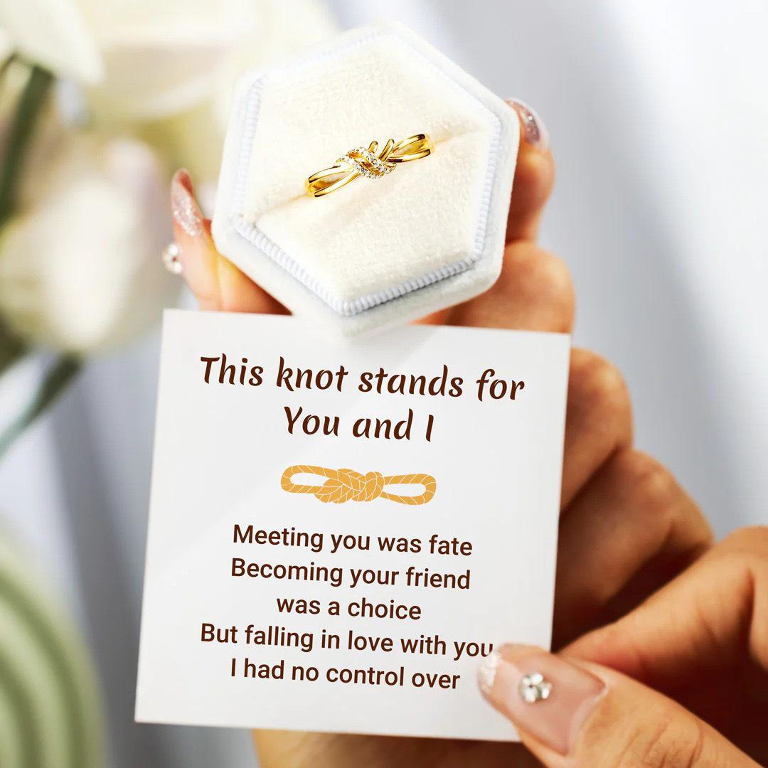 

S925 Sterling Silver Luxury Diamond-Plated K Gold Wrap Knot Ring for Women. Size 8