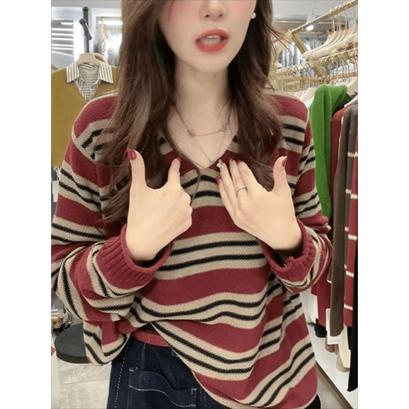 

Осень 2024 Новинка Контрастные полоски V-образный вырез Свитер Модный пуловер в K-стиле Антивозрастной Повседневный ленивый стиль Топ Red One size