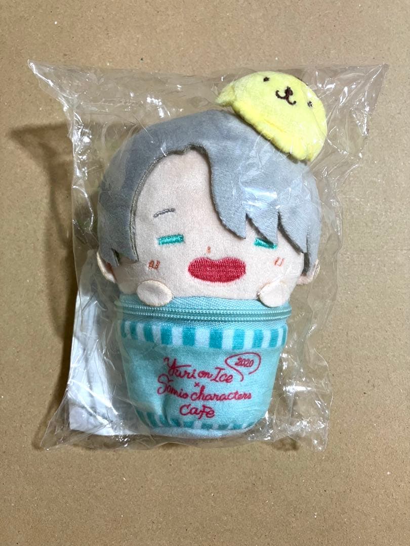 

[USED] Yuri!!! on ICE Victor Plush Pouch
