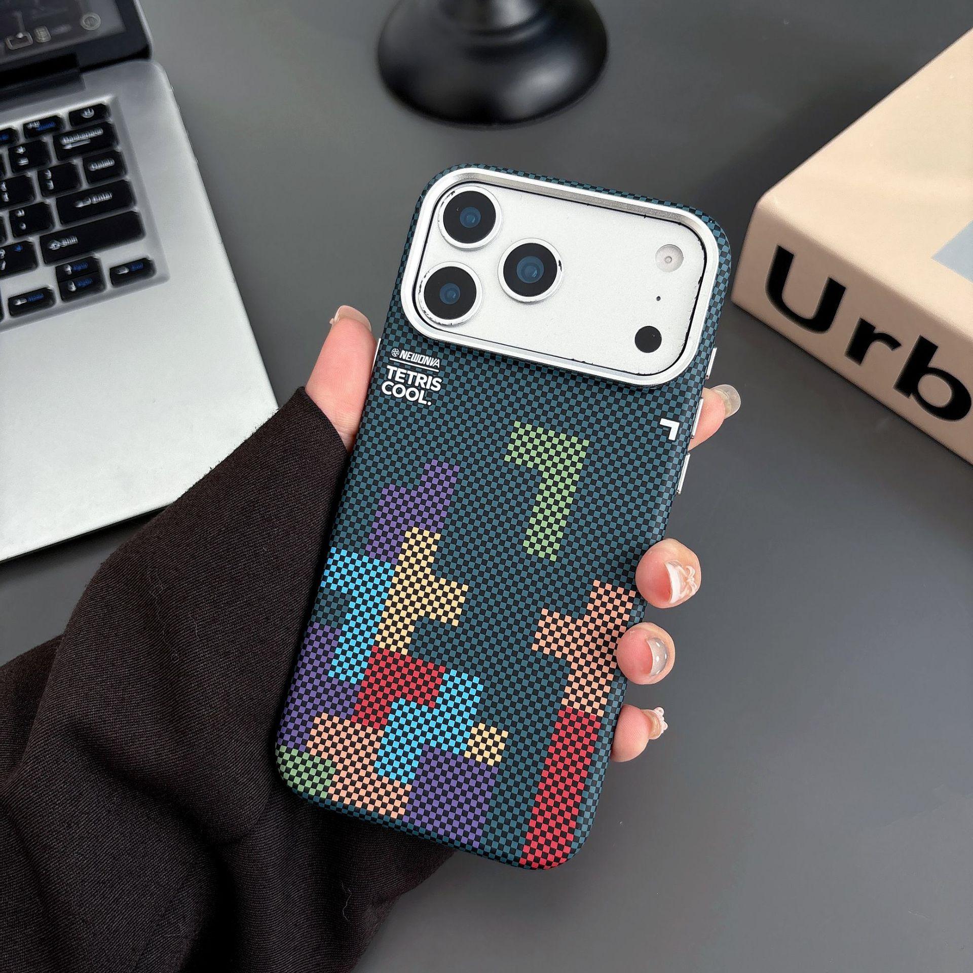 

Apple 17ProMax/iPhone 16/15/14 Kevlar Carbon Fiber Magnet Case iPhone 15