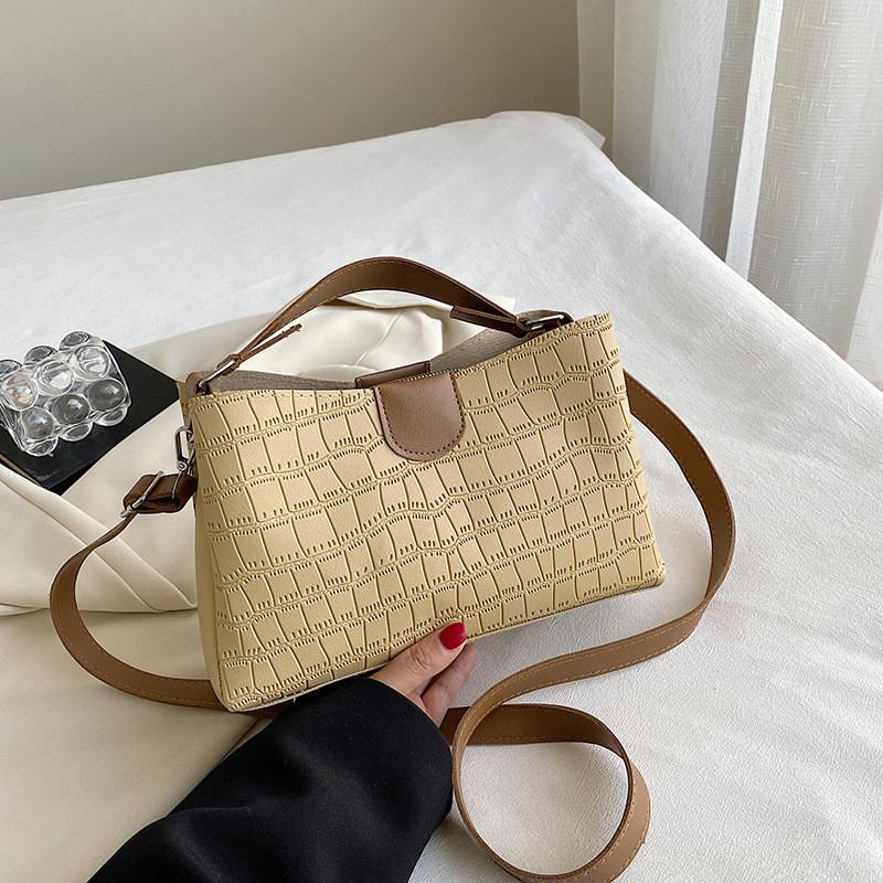 

Elegant Pu Leather Women s Shoulder Bag With Inner Pockets Casual Chic Tote Khaki