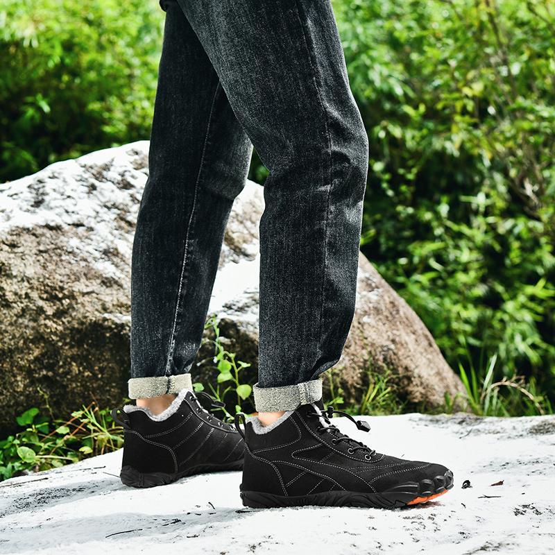 Men's and Women's Plush Warm Snow Boots Are Fashionable Versatile Lightweight Non Slip Men's Outdoor Hiking Shoes