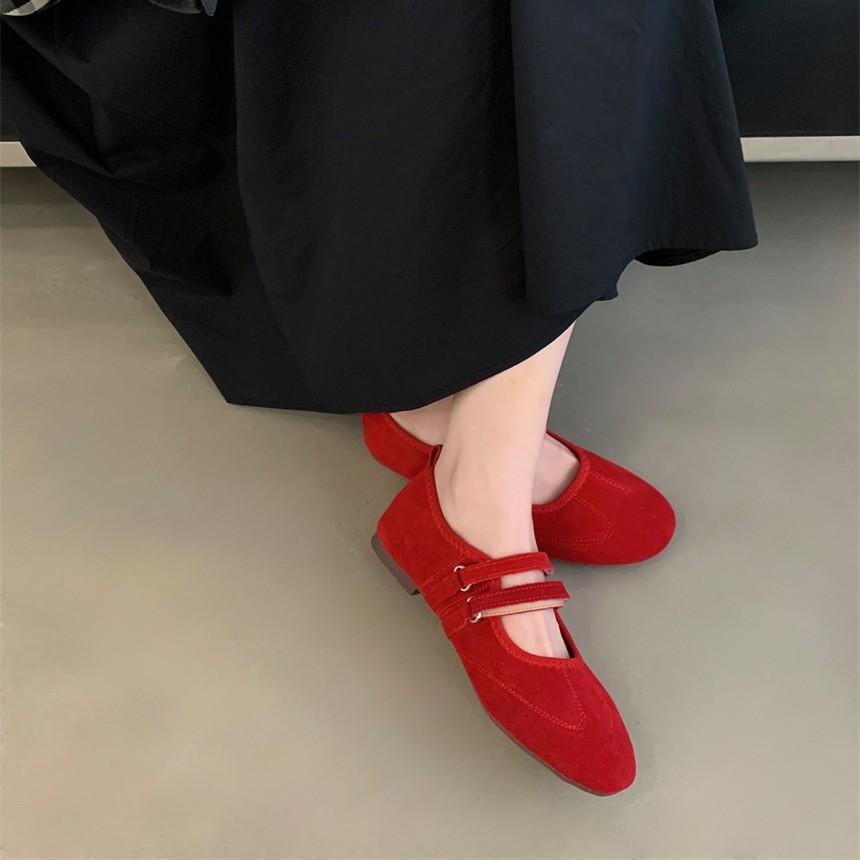 Retro Mary Jane shoes women's 2025 new Korean version comfortable simple versatile Velcro flat single shoes women's shoes