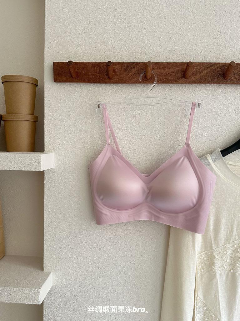 [88 Silk Jelly] Sexy bra with simple anti-sagging small breasts gathered and adjusted