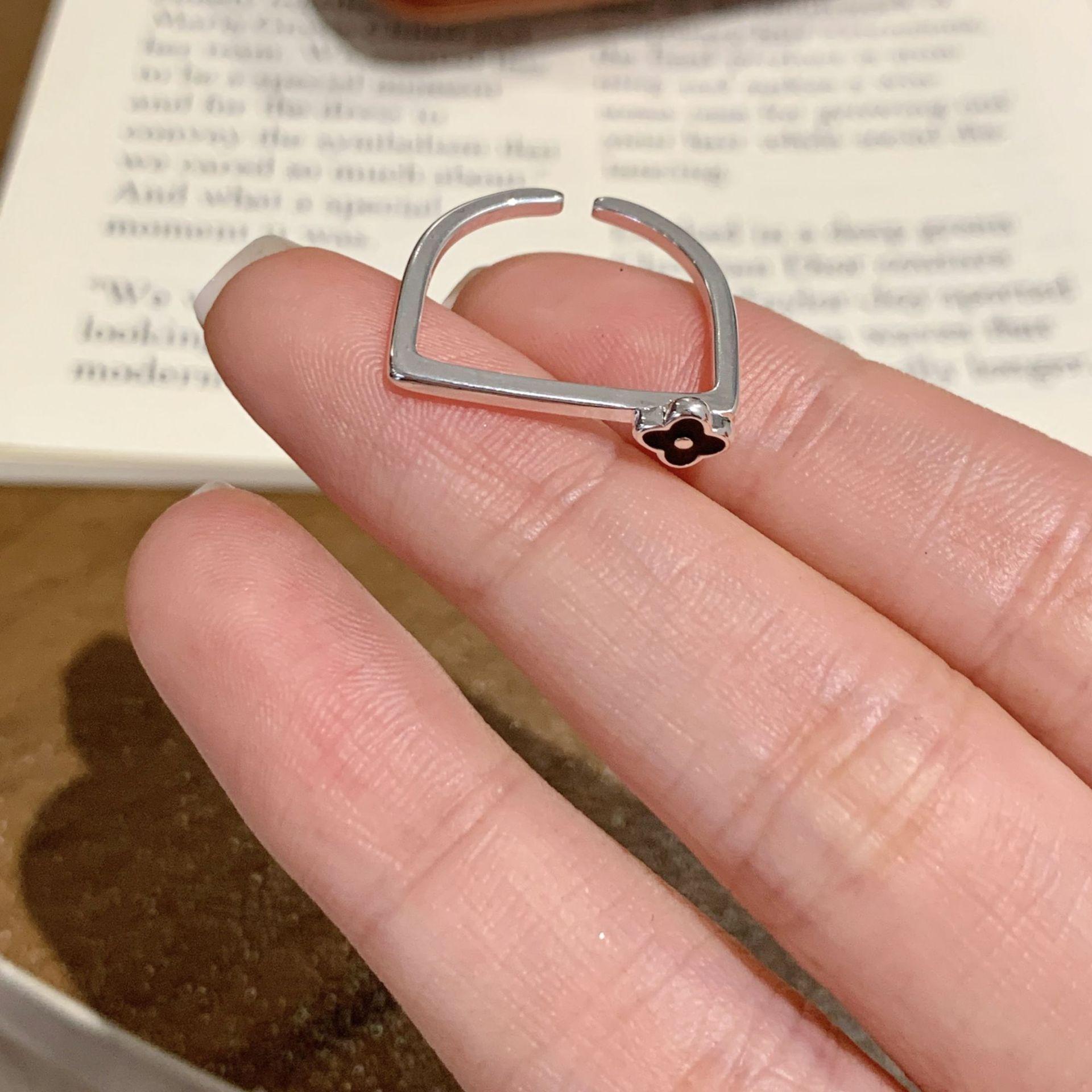Exquisite Adjustable Flower Ring - Trendy, Simple, Versatile Women s Jewelry Adjustable Open Design
