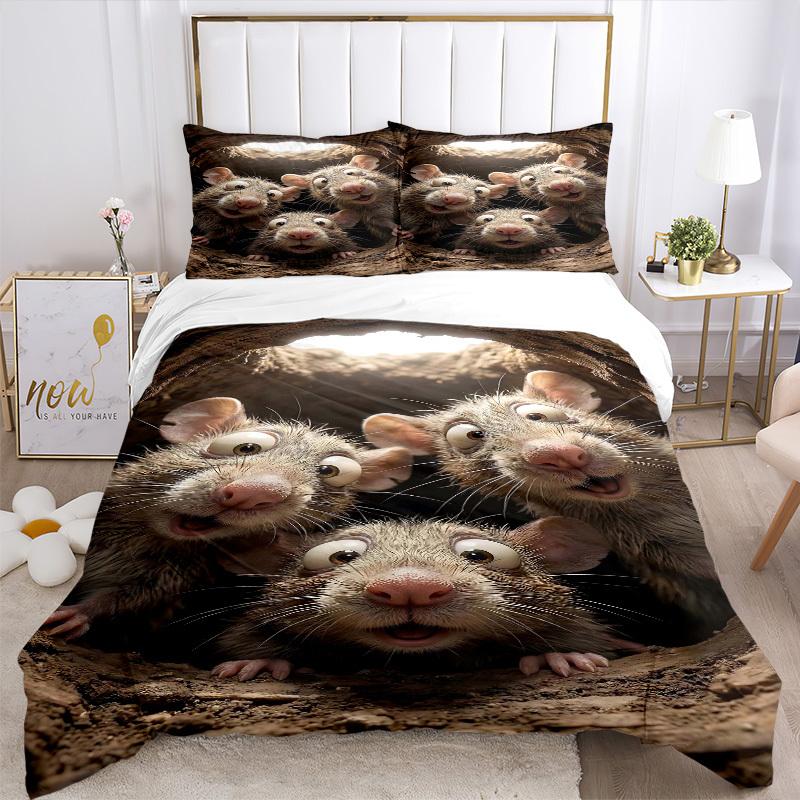 3pcs Anime Cartoon Rat Bedding Set - Includes One Quilt Cover and Two Pillowcases (No Core) - Polyester Fabric, Perfect for Bedroom and Gues