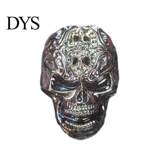 Durable Alloy Air Freshener Halloween Car Vent Clip, Metallic Skull Bat Automotive Interior Decoration Charm, Cool Auto Aroma Diffuser for Gothic