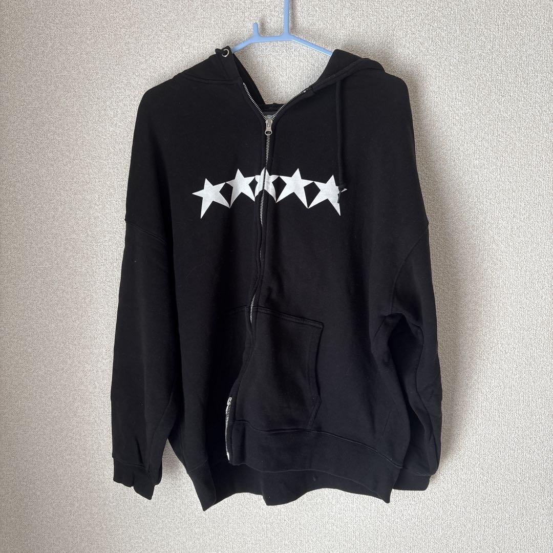 

[Б/У] Официальное худи на молнии Stray Kids