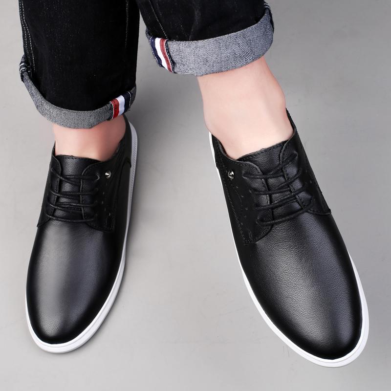 Luxusní značka Pánská ležérní letní prolamovaná obuv 2024 Nová móda Pánské outdoorové tenisky Pravá kůže Šněrovací Pánské skate boty